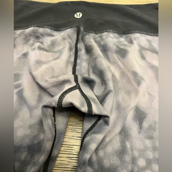 LULULEMON Design Capris Leggings 🎀 - Picture 6 of 7